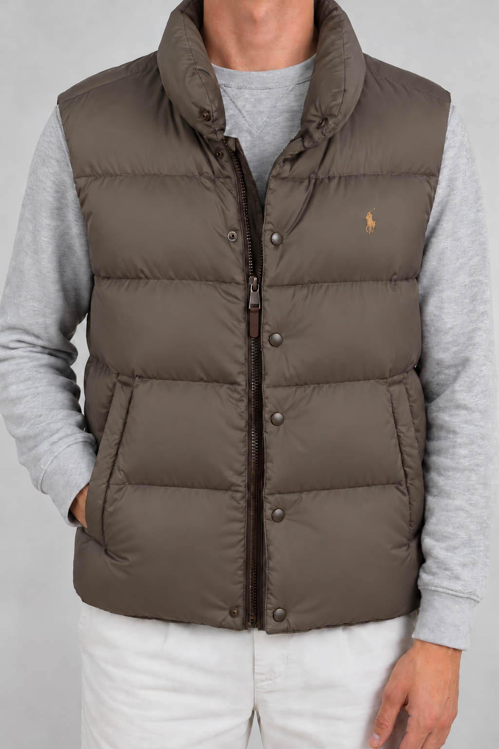 Ralph Lauren grijze bodywarmer maat M — modelfoto